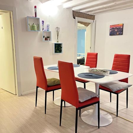 Genova Centro Affittacamere- Bagno In Comune Εξωτερικό φωτογραφία
