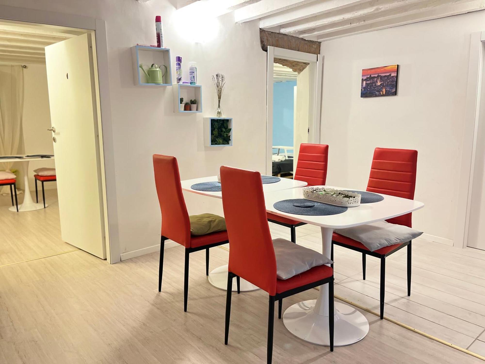 Genova Centro Affittacamere- Bagno In Comune Εξωτερικό φωτογραφία